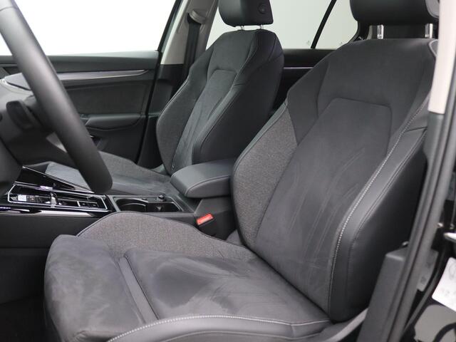 Volkswagen GOLF 1.5 eHybrid Style Edition 204PK DSG Trekhaak, Head-Up Display, ErgoActive Stoel, Achteruitrijcamera, Stoel-Stuurverwarming, Navi, Alarm, 18" LM Velgen, Adaptieve Cruise Control