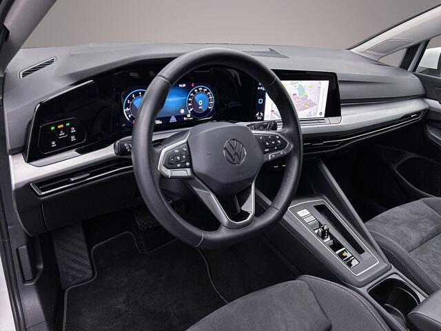 Volkswagen GOLF Variant Life Business 1.0 eTSI 110pk DSG Automaat Adaptive cruise control, Navigatie, Parkeersensoren, Stoelverwarming, LED koplampen, Keyless start