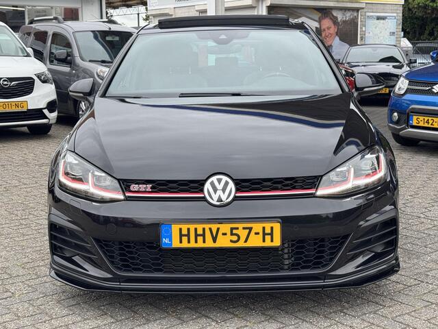 Volkswagen GOLF 2.0 TSI GTI TCR AKRA | PANO | NAVI | VIRTUAL | DYNAUDIO | BOVAG !