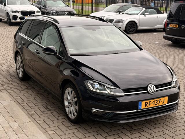 Volkswagen GOLF Variant 1.4 TSI Highline | Led | ACC | Massage | Stoelverwarming | Afn Trekhaak | Achtruitrijcamera |