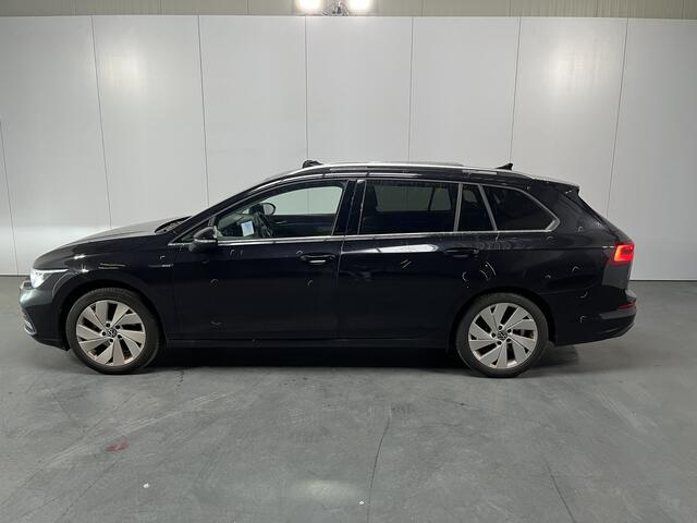 Volkswagen GOLF Variant 1.5 eTSI Style / AUTOMAAT/ PANO/ ELEKTR. TREKHAAK/ ELEKTR. STOEL./ MATRIX/ ADAPT. CRUISE/ DIGITAL DASH/ NAVI/ PARK. SENSOREN/ APP-CONNECT/ NAVI