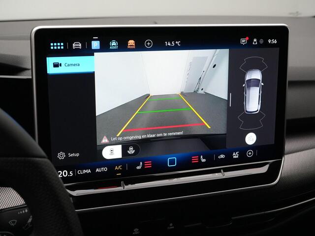 Volkswagen GOLF 1.5 eTSI 115 pk DSG R-Line Edition | LED Plus koplampen | Sportonderstel | Achteruitrijcamera | Adaptive Cruise | Stoel-/stuurverwarming | Carplay