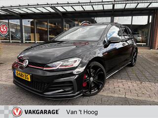 volkswagen-golf-2.0-tsi-gti-tcr-pan