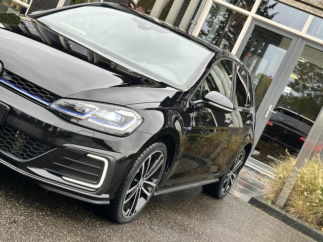 Volkswagen GOLF 1.4 TSI PHEV GTE