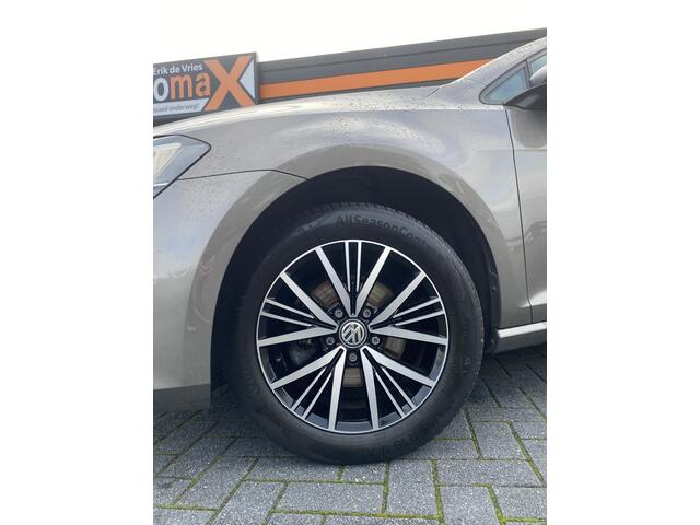 Volkswagen GOLF 1.2 TSI Connected Series |Allstar!|Vol Opties!|Goed Onderhouden!|