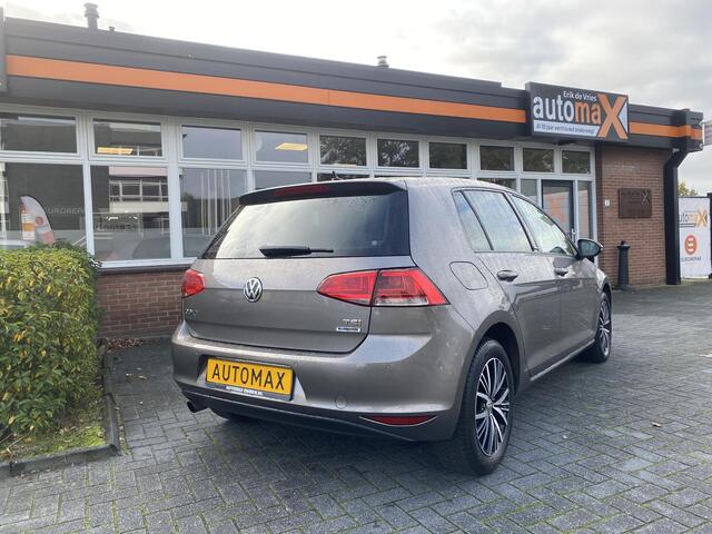 Volkswagen GOLF 1.2 TSI Connected Series |Allstar!|Vol Opties!|Goed Onderhouden!|