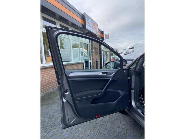 Volkswagen GOLF 1.2 TSI Connected Series |Allstar!|Vol Opties!|Goed Onderhouden!|