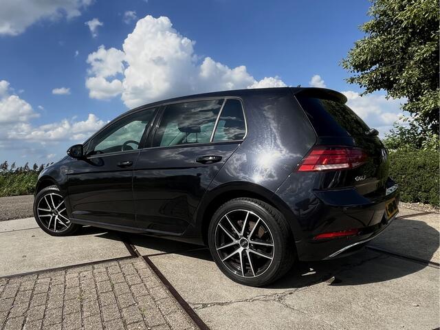 Volkswagen GOLF 1.0 TSI Trendline