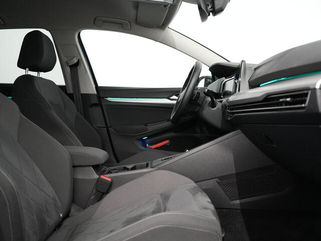 Volkswagen GOLF 1.5 eTSI Life Business | IQ | Winterpakket