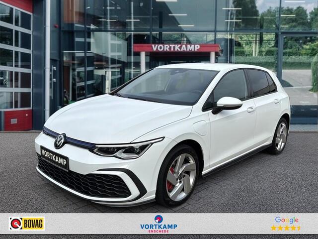 Volkswagen GOLF 1.4 TSI DSG GTE CAMERA/NAVI/CARPLAY/ACC/STOEL-STUURVERW