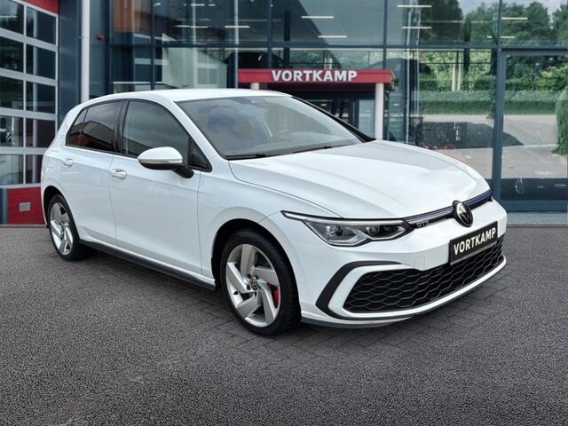 Volkswagen GOLF 1.4 TSI DSG GTE CAMERA/NAVI/CARPLAY/ACC/STOEL-STUURVERW
