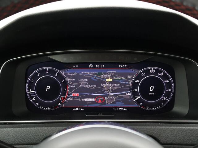 Volkswagen GOLF 2.0 TSI GTI PERFORMANCE 245 PK DSG + PANORAMA | VIRTUAL COCKPIT | ADAPTIVE CRUISE | APPLE CARPLAY | STOELVERW.
