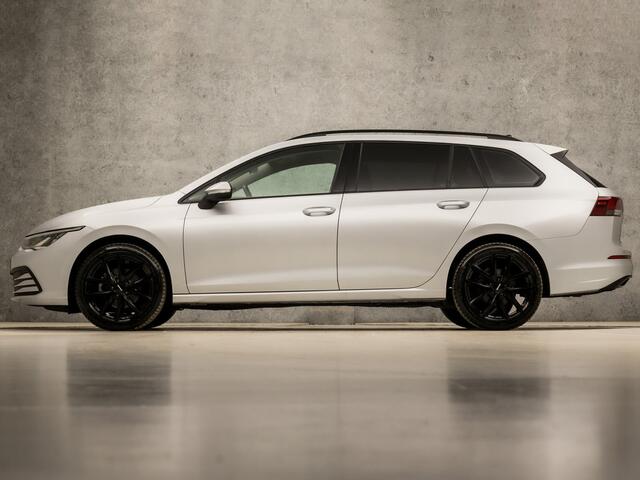 Volkswagen GOLF Variant 1.0 TSI Sportline Automaat (APPLE CARPLAY, GROOT NAVI, CLIMATE, STUUR/STOELVERWARMING, SFEERVERLICHTING, PARKEERSENSOREN, GETINT GLAS, SPORTSTOELEN, LM VELGEN, ADAPTIVE CRUISE, NIEUWSTAAT)