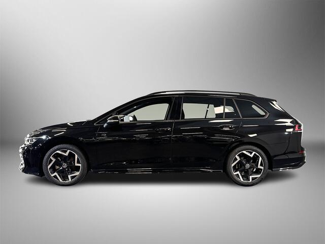 Volkswagen GOLF Variant 1.5 eTSI R-Line Edition