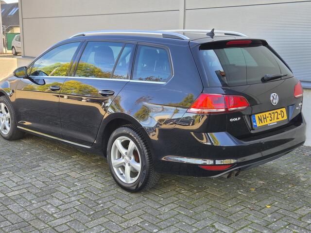 Volkswagen GOLF 1.4 TSI Business Edition Connected
