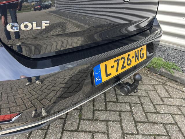 Volkswagen GOLF 1.0 TSI 7,5 Panorama Leder Led Trekhaak Camera