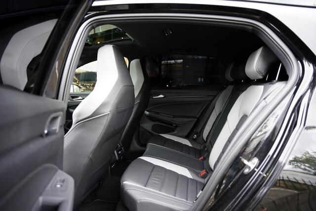 Volkswagen GOLF 1.5 E-Hybrid GTE Head up Panoramadak Apple Carplay