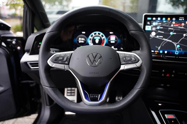 Volkswagen GOLF 1.5 E-Hybrid GTE Head up Panoramadak Apple Carplay