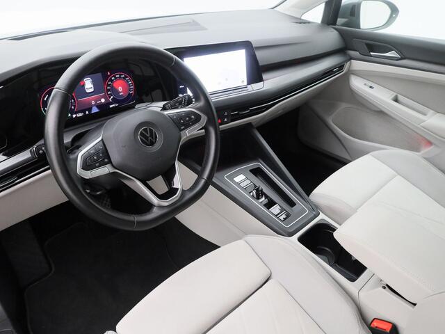 Volkswagen GOLF 1.4 eHybrid Style | CAMERA | ADAPTIVE | STOEL- EN STUURVERW. | MASSAGE