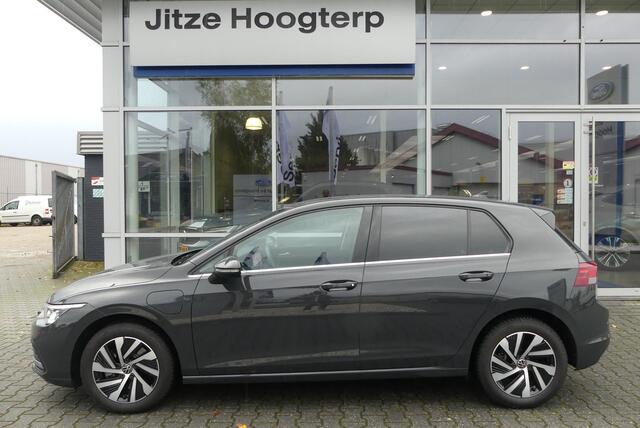 Volkswagen GOLF 1.4 eHybrid Style WINTER PACK, MEMORY STOEL, ALCANTARA, ADAPT. CRUISE, CLIMA, NAVI, CAMERA, 55.731KM