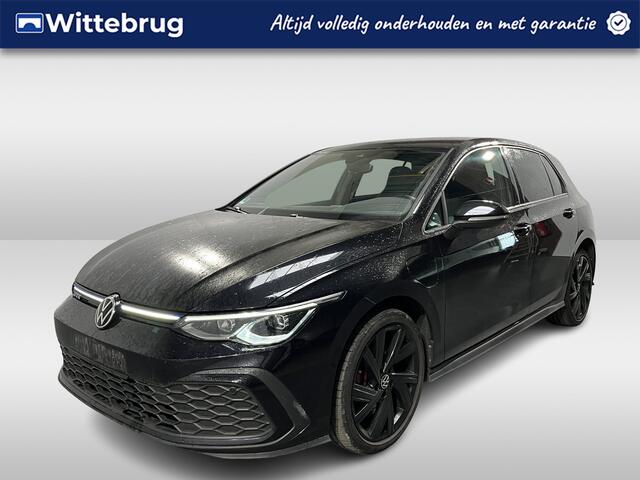 Volkswagen GOLF 1.4 eHybrid GTE / AUTOMAAT/ 245PK/ APP-CONNECT/ NAVI/ DIGITAL DASH/ MATRIX/ ADAPT. CRUISE/ 18" LMV/ PARK. SENSOREN/ CLIMA/ STOEL-STUUR VERWARM.