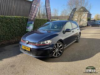 volkswagen-golf-