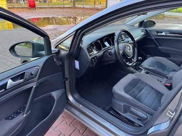 Volkswagen GOLF VARIANT 1.4TSI 150PK HIGHLINE/THAAK/NAV/ACARPLAY/CAM