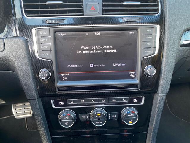 Volkswagen GOLF 2.0 TSI GTI Performance | DSG | Pano dak | Leder interieur