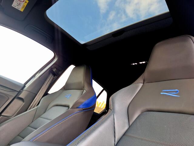 Volkswagen GOLF 2.0 TSI R 4Motion | NIEUWSTAAT | PANODAK | IQ LED | HARMAN KARDON | occasion