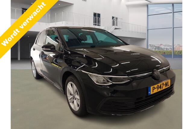 Volkswagen GOLF 1.0 TSi, NL auto! Carplay! Digi Dash! Navi! VERWACHT!