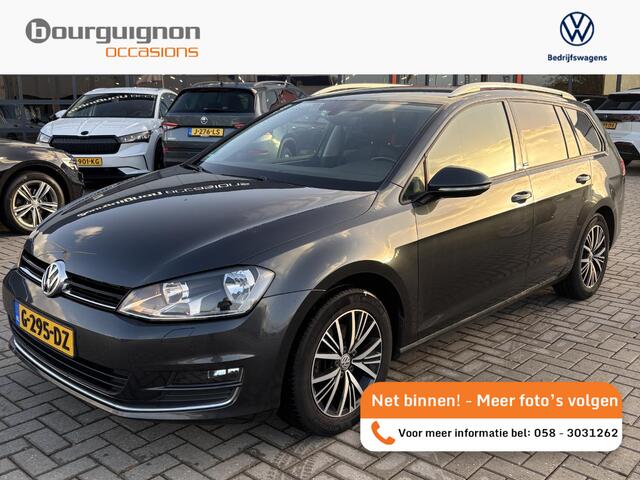 Volkswagen GOLF Variant 1.4 TSi 125 Pk Automaat Connected Series | Camera | CarPlay | Trekhaak | Stoelverwarming | LED | Climate Control | Navigatiesysteem | Privacy Glass | 16 Inch