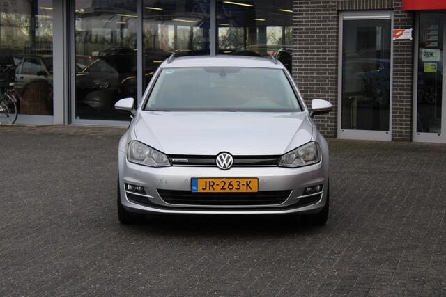 Volkswagen GOLF Variant 1.0 TSI Navi/Camera/Sportstoel/17inch