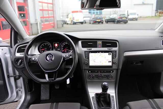 Volkswagen GOLF Variant 1.0 TSI Navi/Camera/Sportstoel/17inch