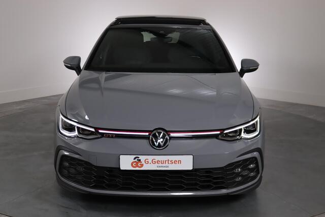 Volkswagen GOLF 2.0 TSI GTI, 245PK, Panoramadak, Camera, Carplay, ACC, Blind spot, Moonstone Grey