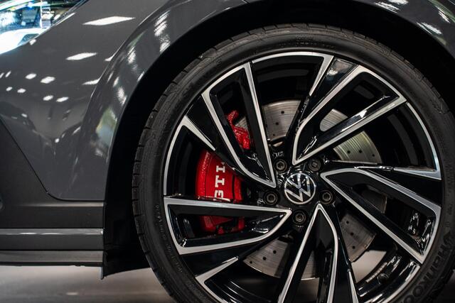 Volkswagen GOLF 2.0 TSI GTI *Clubsport / Schuif-/kanteldak / Stuurverwarming / Adaptieve Cruise Control*