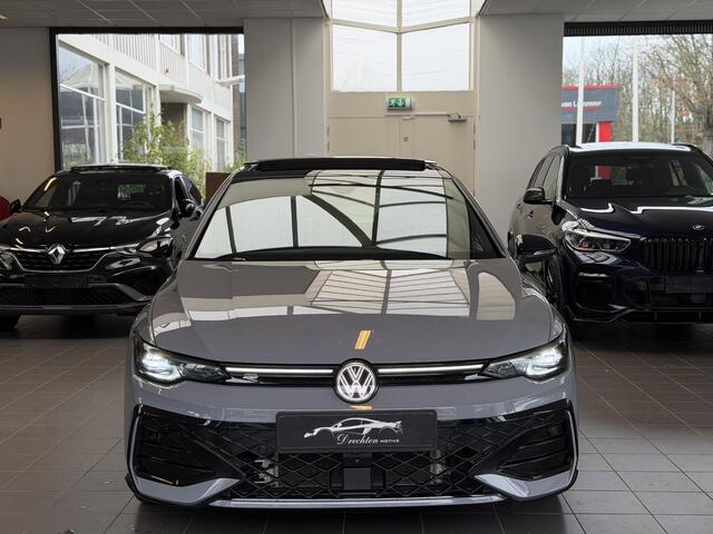 Volkswagen GOLF 1.5 R line Pano / 360 / H&K / Trekhaak