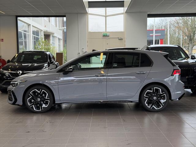 Volkswagen GOLF 1.5 R line Pano / 360 / H&K / Trekhaak