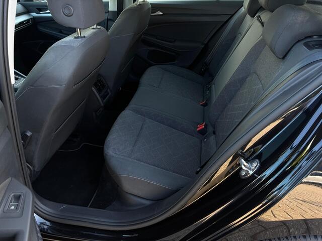 Volkswagen GOLF 1.0 eTSI Business Aut Adaptive Cruise | Navi | PDC