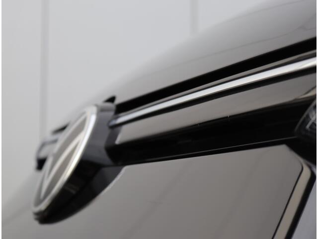 Volkswagen GOLF Variant 1.0 TSI Life | Adaptieve Cruise | Led | Org. Nederlands