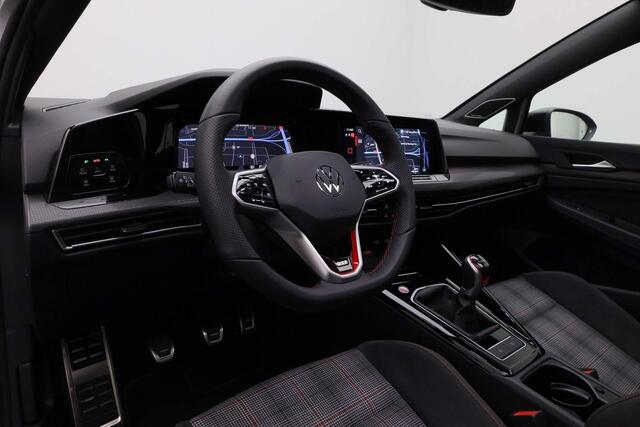 Volkswagen GOLF 2.0 TSI 245PK GTI | Pano | Standkachel | Adaptief sportonderstel | Harman/Kardon | Stoel-/achterbankverwarming | IQ Light | Camera