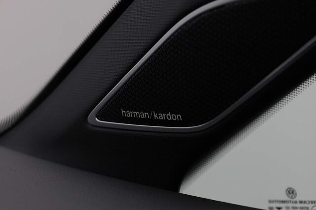 Volkswagen GOLF 2.0 TSI 245PK GTI | Pano | Standkachel | Adaptief sportonderstel | Harman/Kardon | Stoel-/achterbankverwarming | IQ Light | Camera