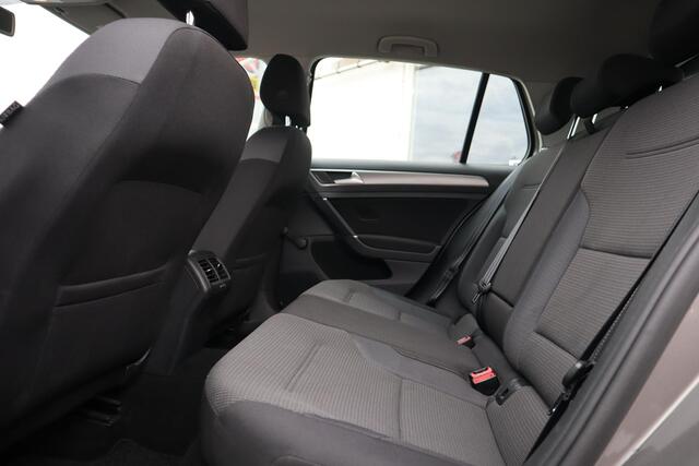 Volkswagen GOLF 1.0 TSI COMFORTLINE CRUISE|NAVIGATIE|SENSOREN