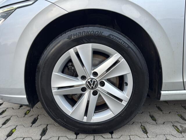 Volkswagen GOLF 2.0 TDI LIFE BUSINESS TREKHAAK/NAVI/CARPLAY/ACC/PDC/STOEL-STUURVERW