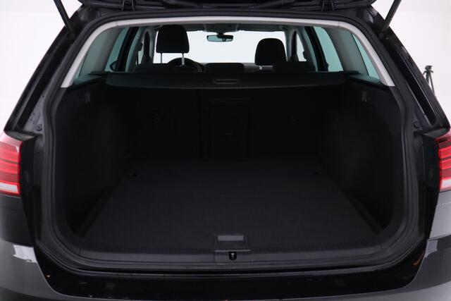 Volkswagen GOLF Variant 1.5 TSI Highline automaat, virtual cockpit, climate etc.