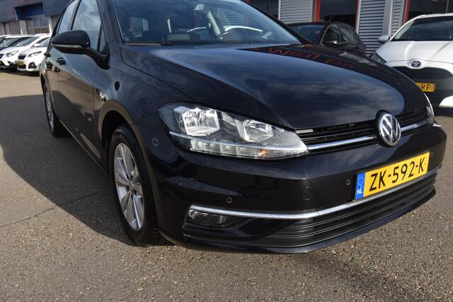 Volkswagen GOLF 1.0 TSI Comfortline , A UITRIJ CAM , PDC V+A , NAVI , CR CONTR , CLIMATR ,