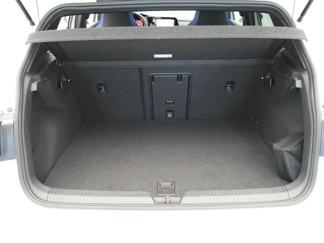 Volkswagen GOLF 1.4 eHybrid 245pk GTE Panorama Navigatie Camera Stoelverwarming Carplay 193