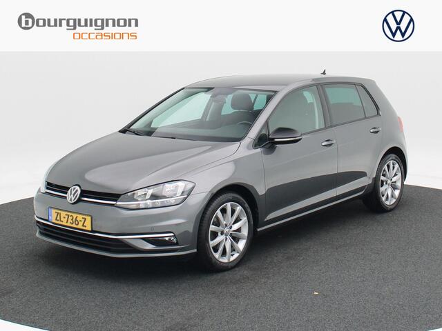 Volkswagen GOLF 1.6 TDi Highline 115 Pk Automaat | Adaptive Cruise | Digitaal Dashboard | CarPlay | Navigatiesysteem | Trekhaak | Parkeersensoren |16 Inch