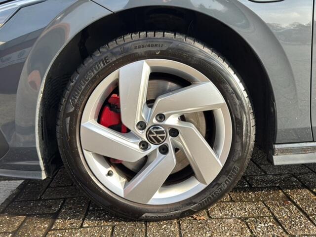 Volkswagen GOLF 1.4 TSI DSG GTE NAVI/CARPLAY/ACC/PDC/STOEL-STUURVERW