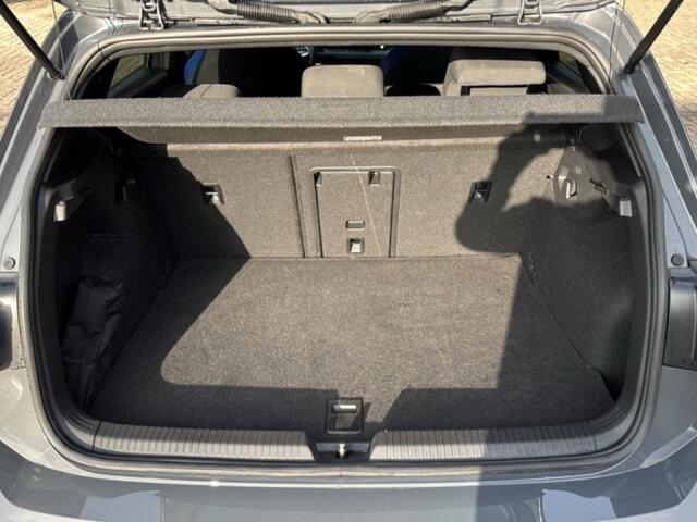 Volkswagen GOLF 1.4 TSI DSG GTE NAVI/CARPLAY/ACC/PDC/STOEL-STUURVERW