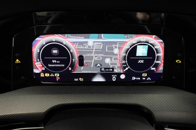 Volkswagen GOLF GTI 2.0 195 kW / 265 pk TSI Hatchback 7 versn. DSG | Verlengde garantie | Panorama dak | Head up Display | Harman Kardon |